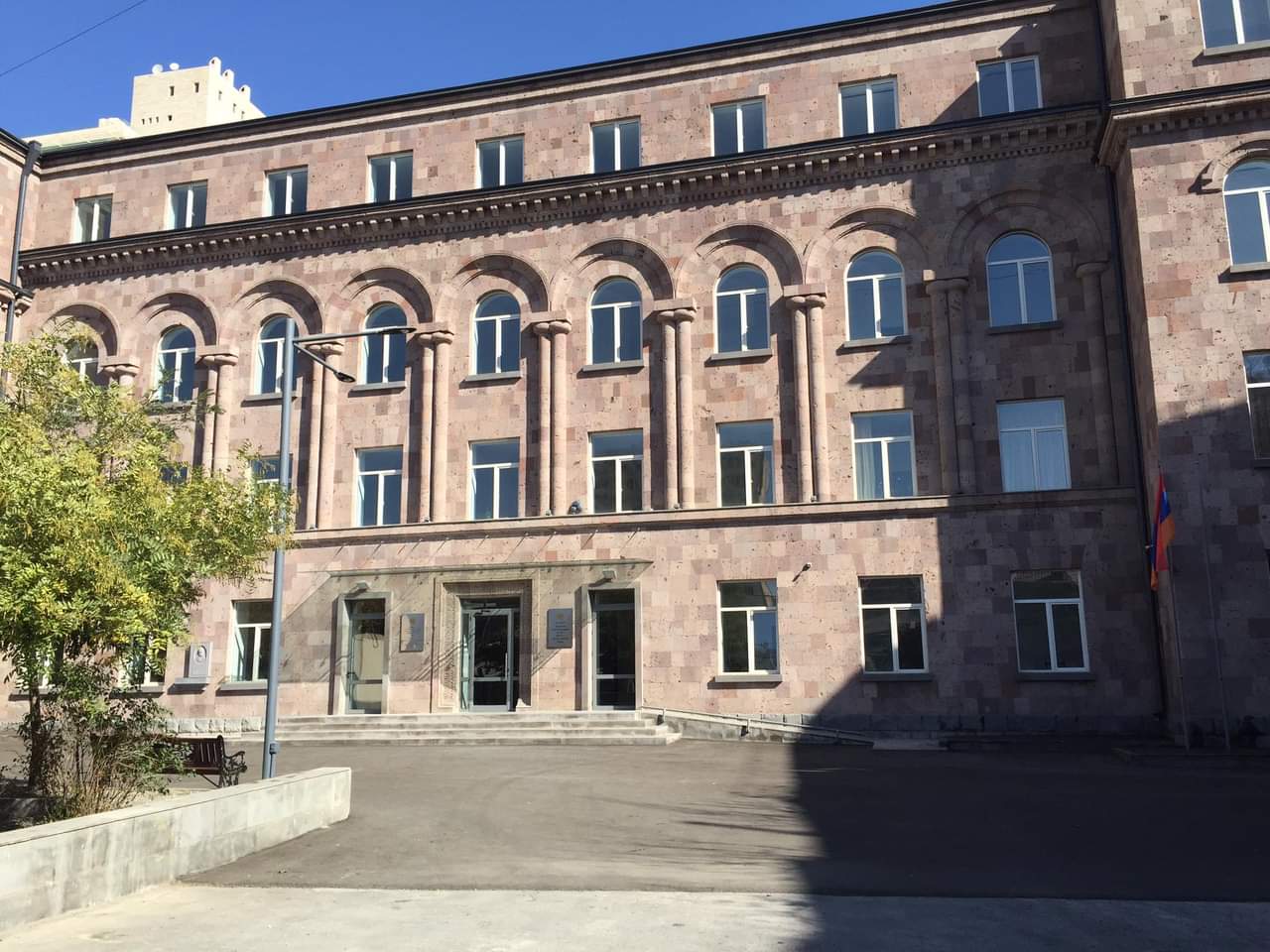 Դպրոցի աշխատակազմ